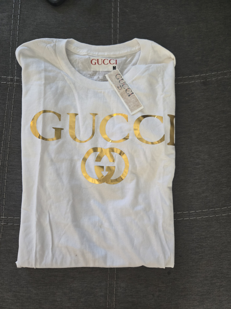 Gucci White T-Shirt with Gold Logo Size M