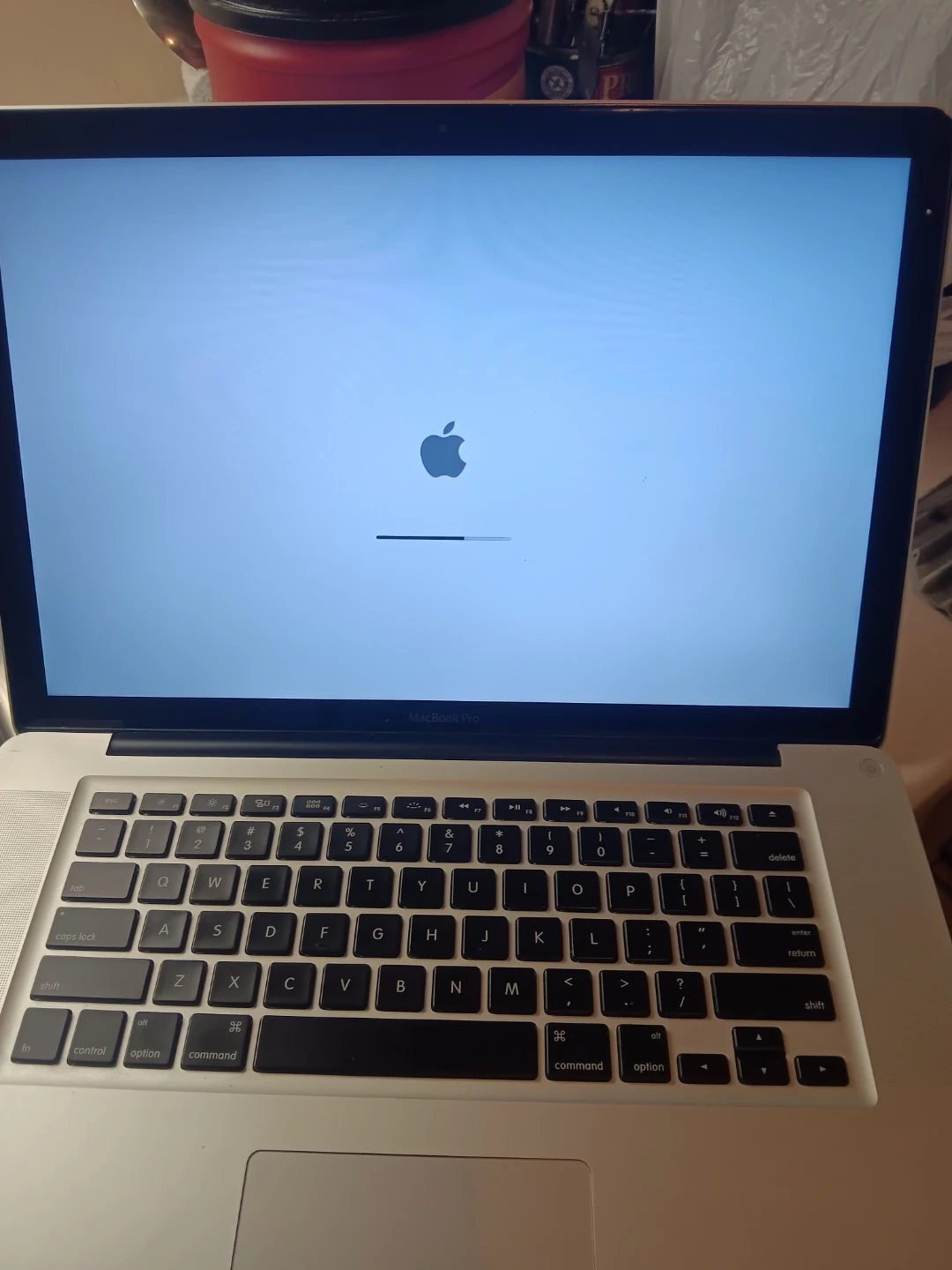 Apple MacBook Pro Laptop