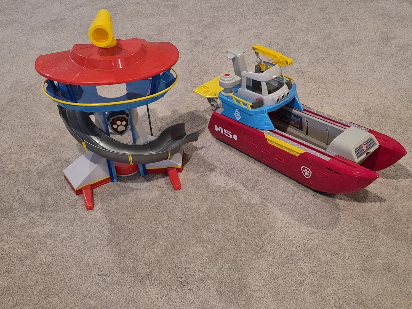 Paw Patrol lot - 20+ vehicles and tower. - photo 5