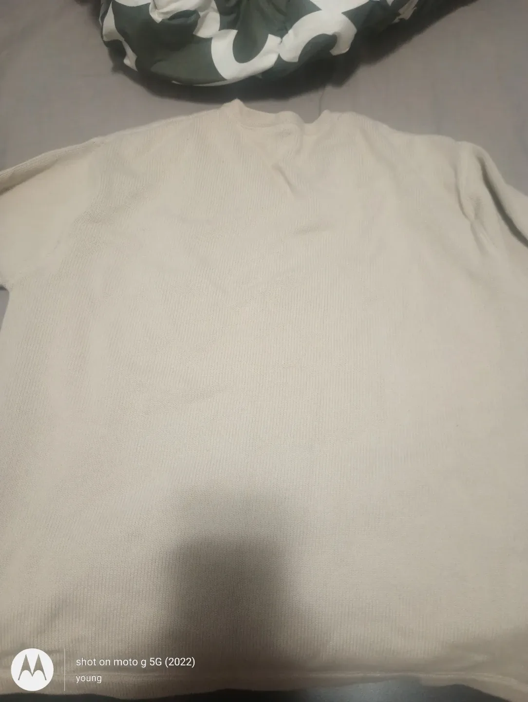 Levi's Red Tab V-Neck Sweater - photo 3