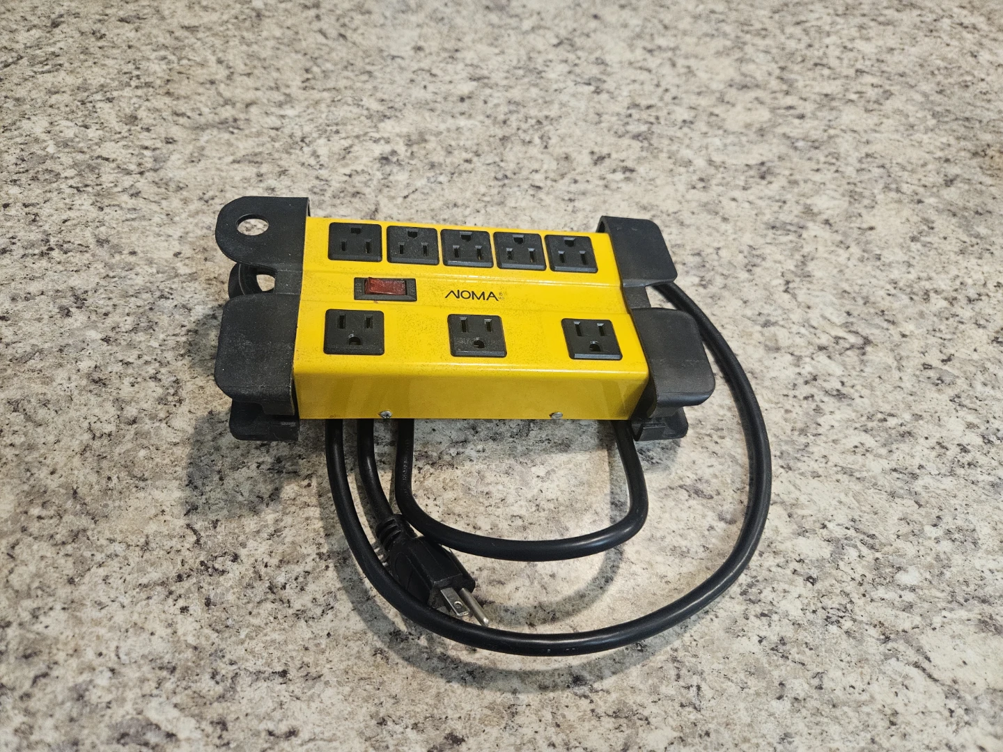 NOMA 8 Outlet Power Bar Surge Protector - photo 2