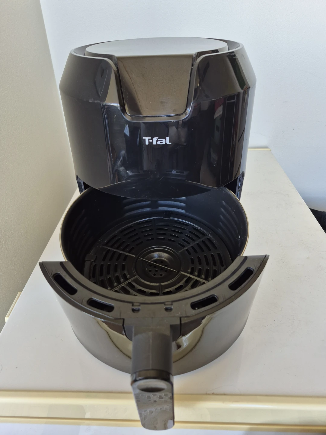 T-fal Air Fryer - photo 2