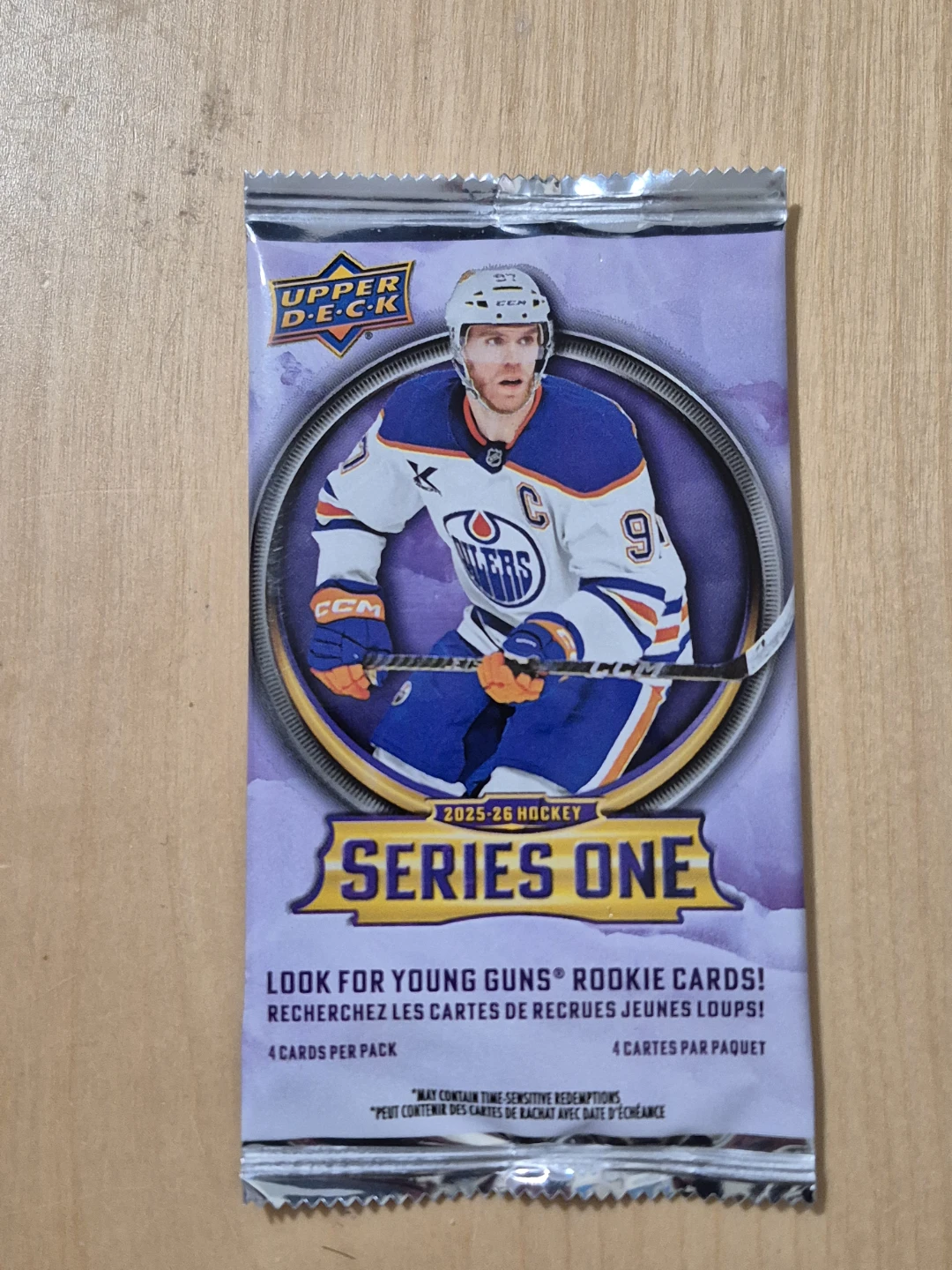BNIP)Upper Deck 2025-26 Hockey Series One Pack