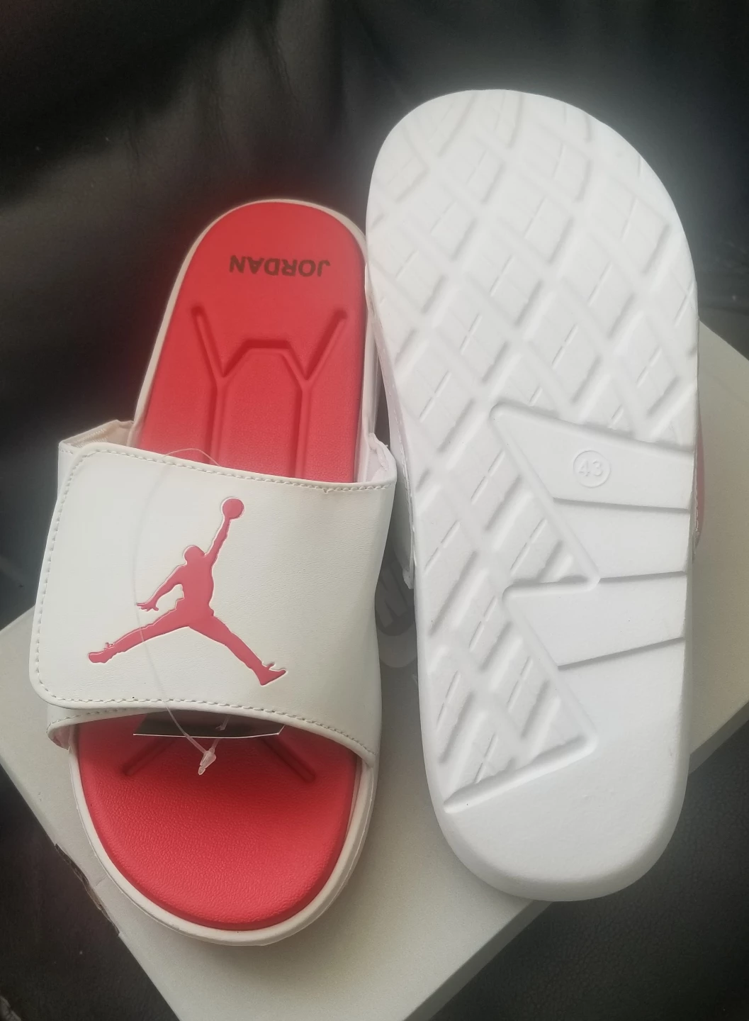 Brand new Jordan Flips Flops sleepers White Red - photo 4