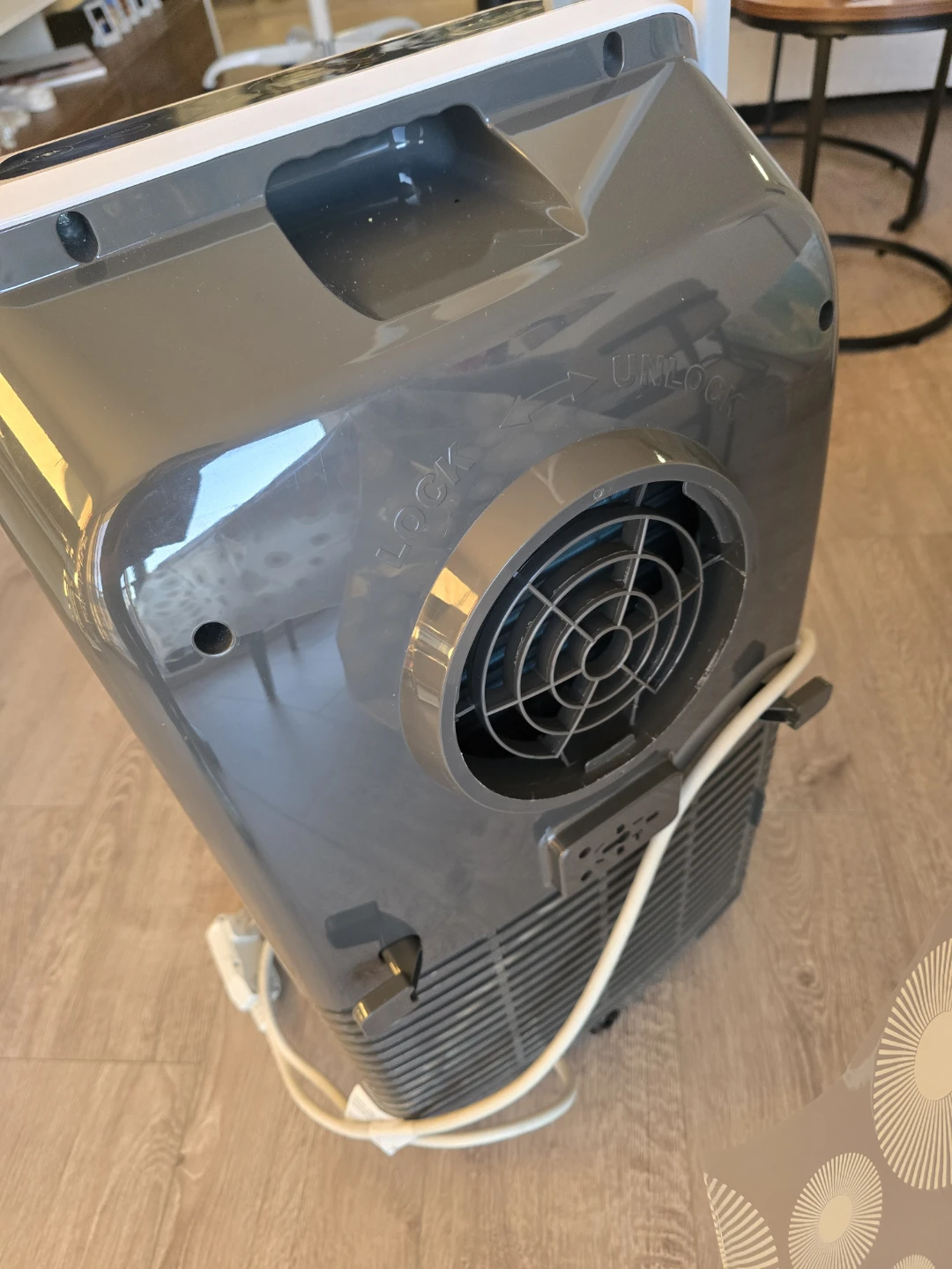 SereneLife Portable Electric Air Conditioner (8000 BTU) - photo 3
