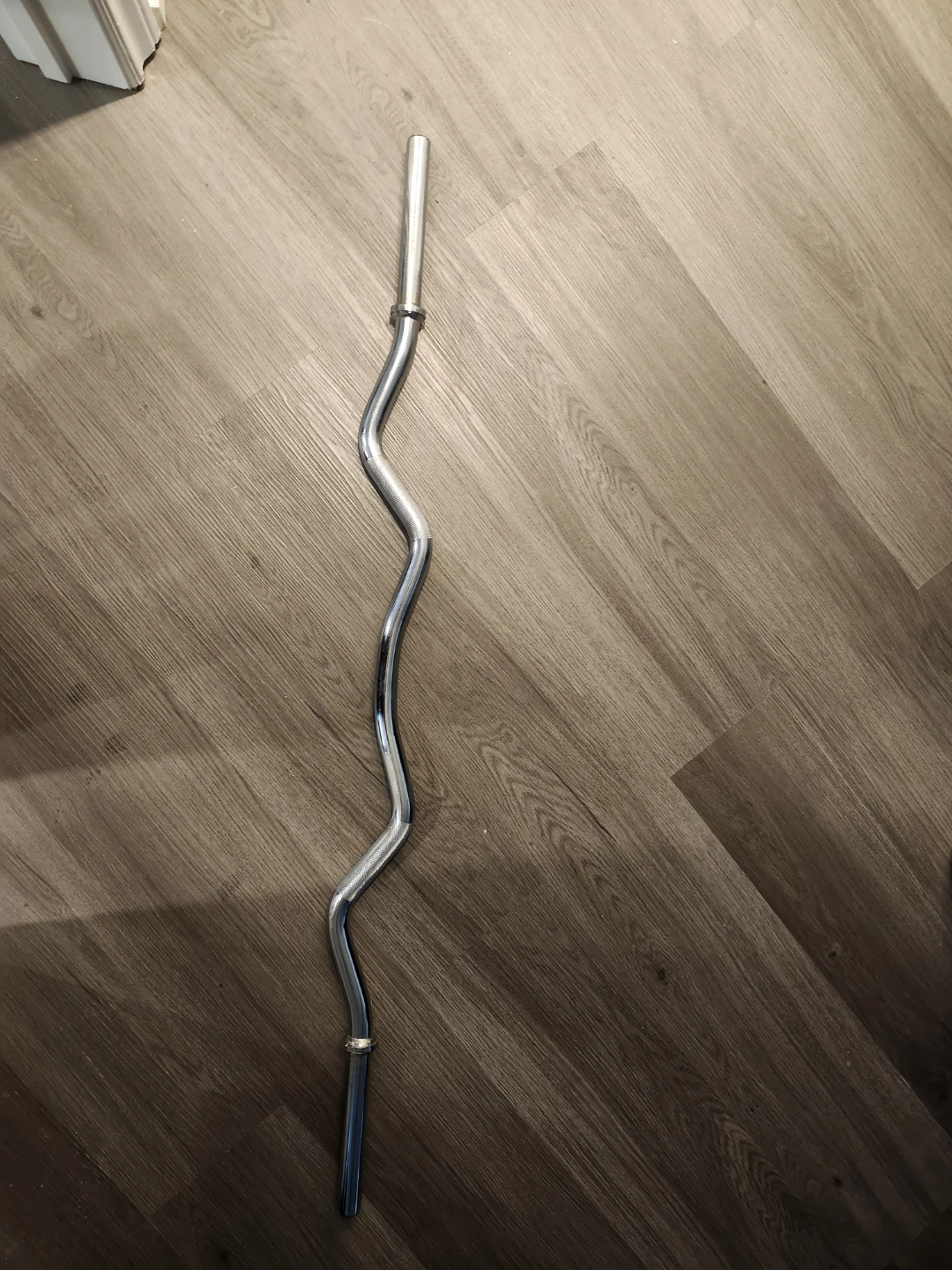 EZ Curl Weightlifting Bar