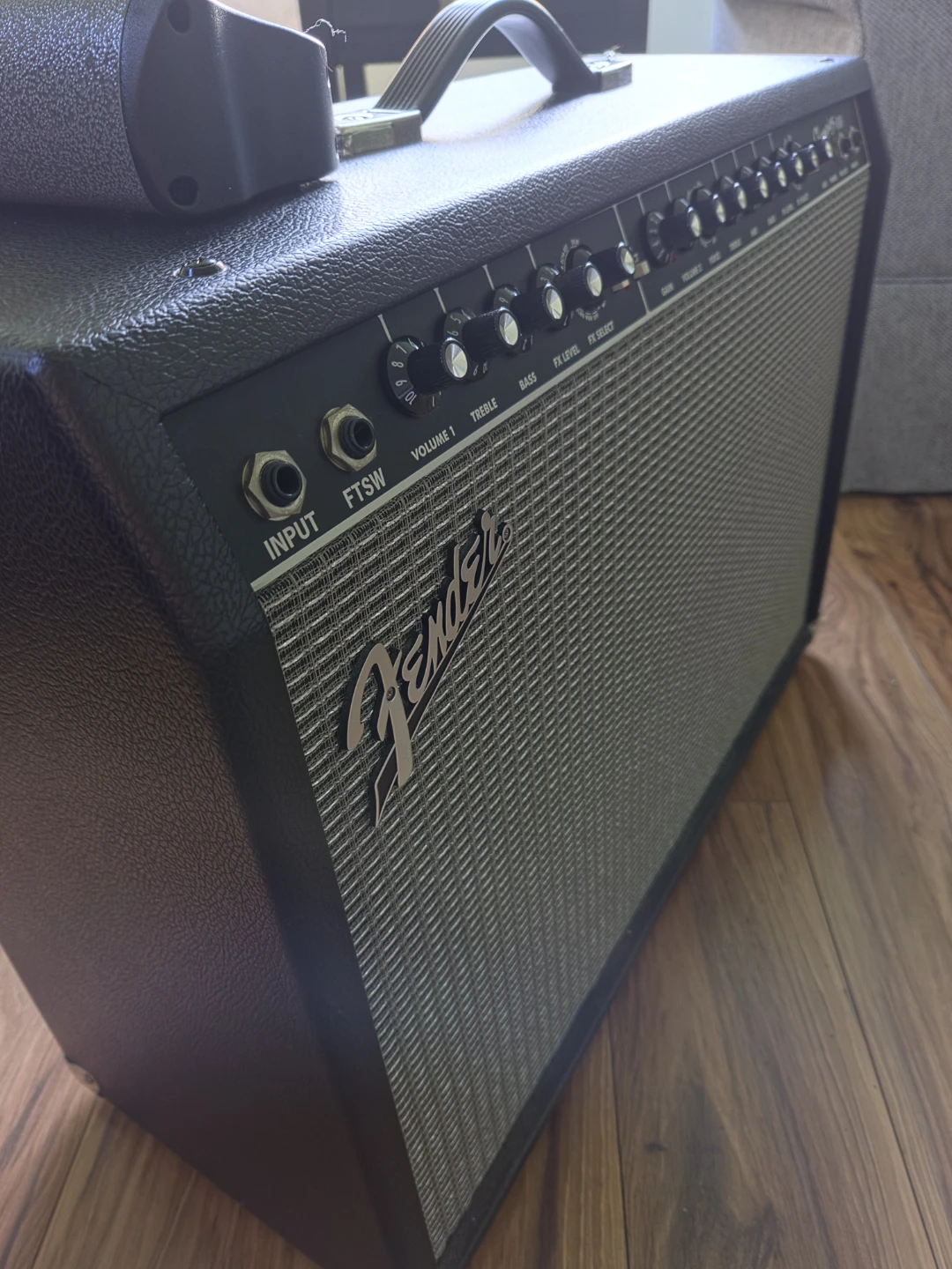 Fender Champion 100 Guitar Amplifier