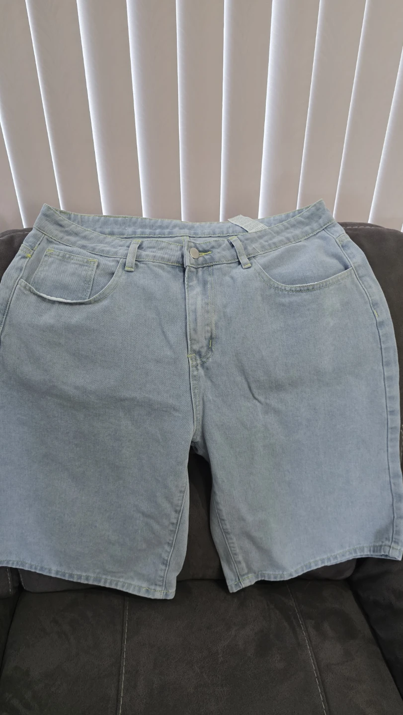 Manfinity Men's Light Wash Denim Shorts Size L