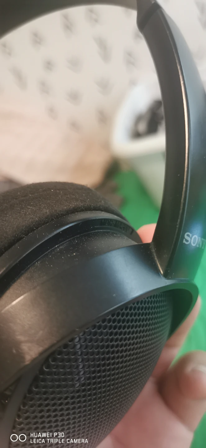 Sony Black Over-Ear Headphones - photo 3