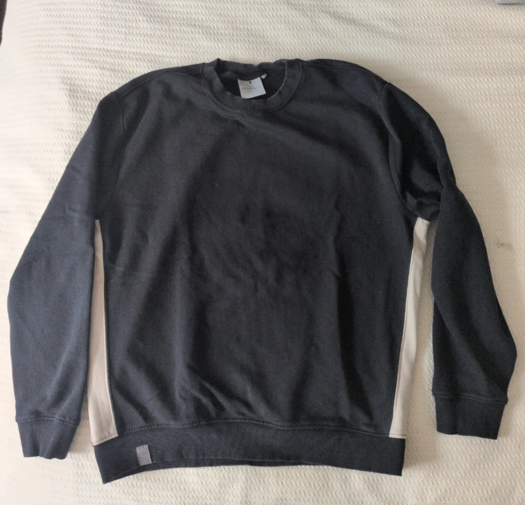 Larsson & Co Crewneck Sweatshirt - Size L