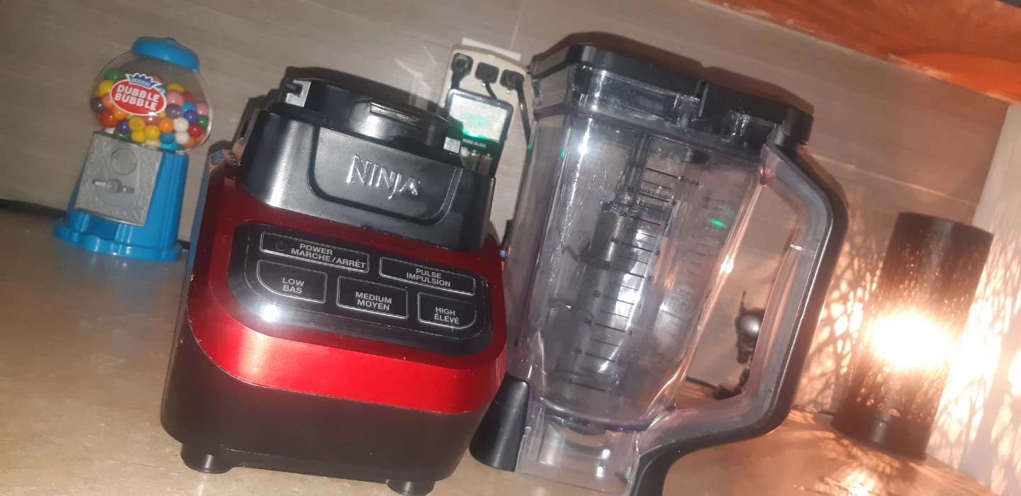 Ninja Professional Blender 1000W Red - photo 2