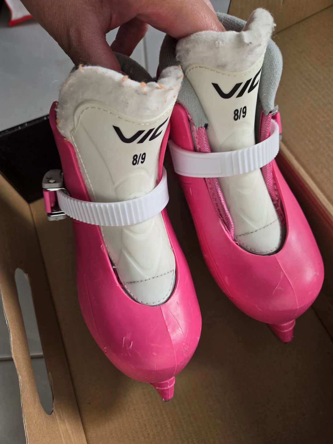 Vick Hockey Skates Size 8/9 Pink - photo 2