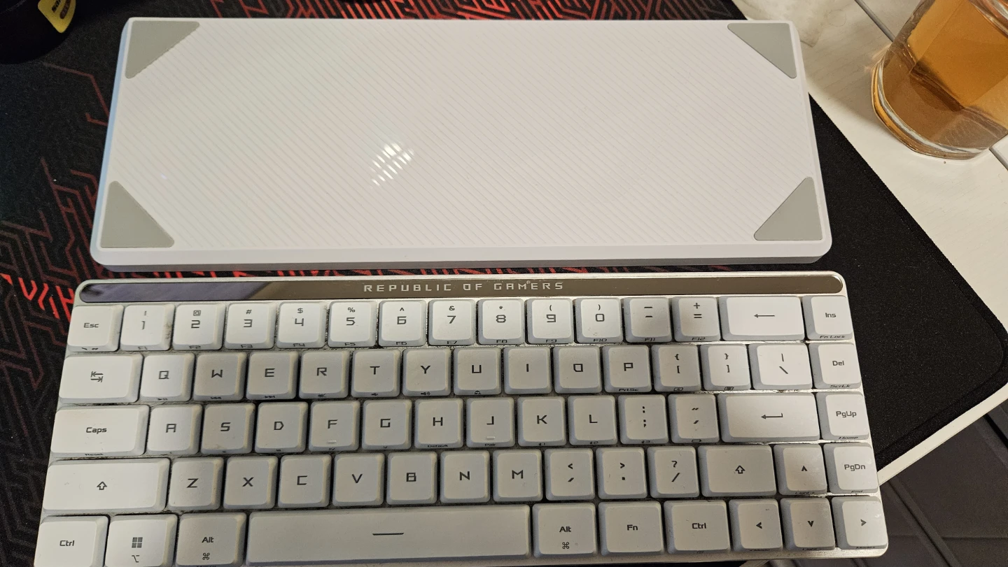 ROG Falchion RX Low Profile Wireless Gaming Keyboard - photo 3