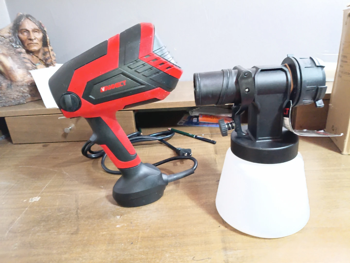Vannect 700W Electric Spray Gun QTP-WY1F-1800 - photo 3