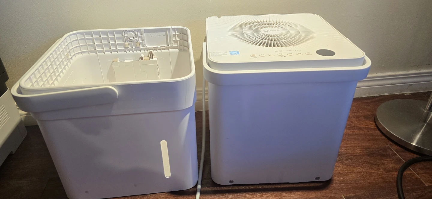 Midea Dehumidifier - photo 4