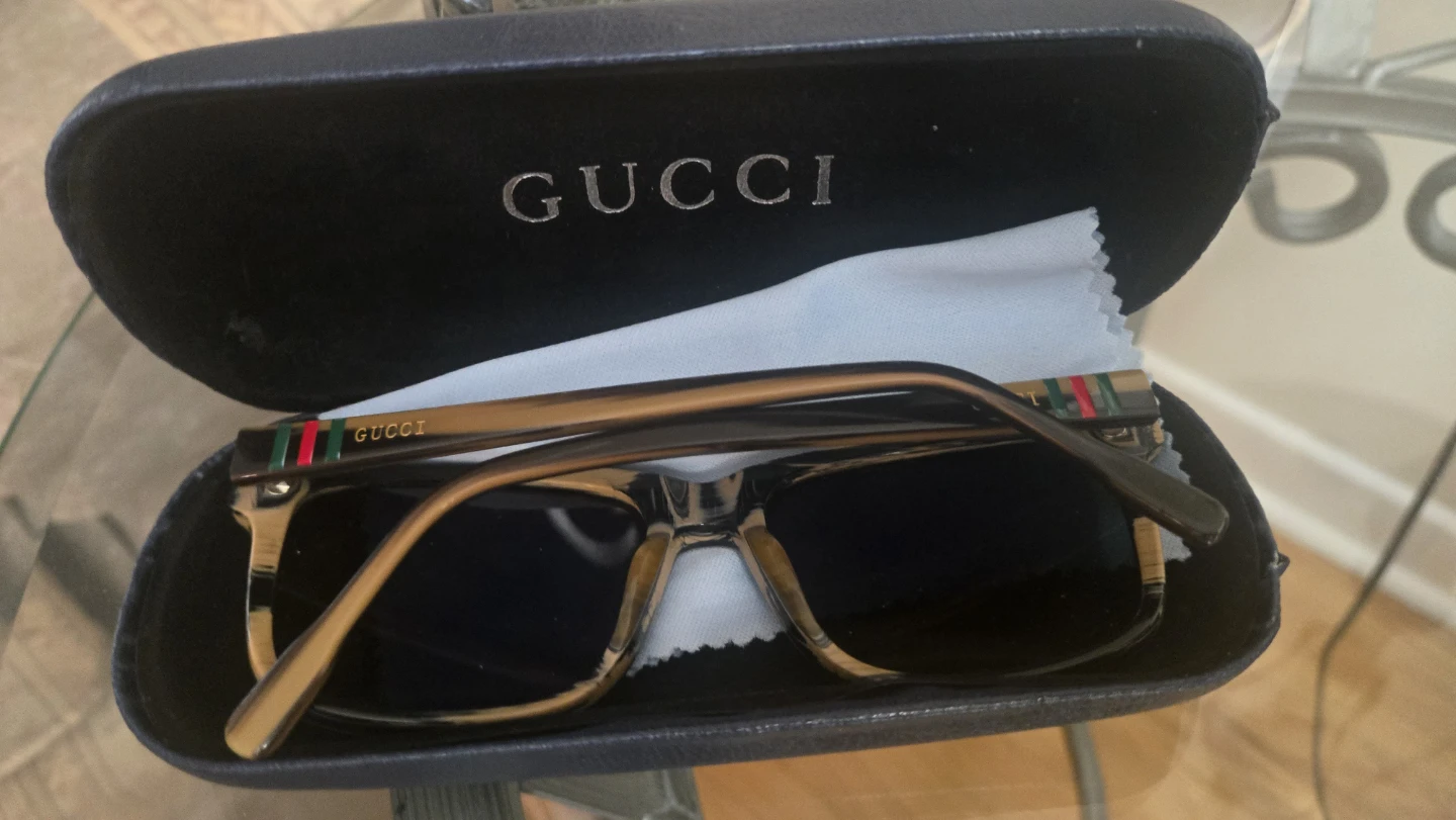 Gucci Sunglasses - photo 2