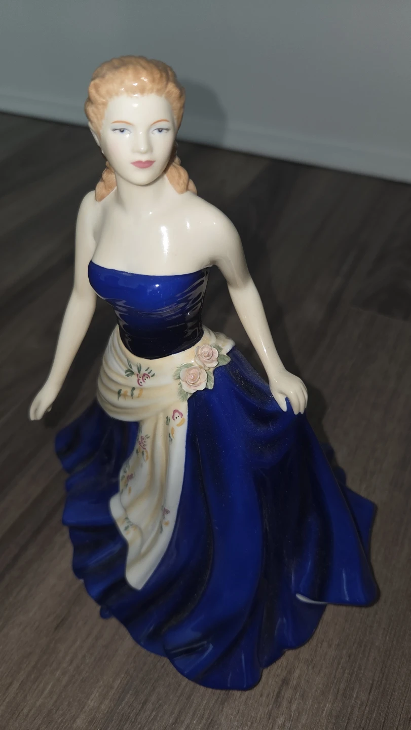 Royal Doulton Olivia Figure of the Year 2008 HN 5114 - photo 5