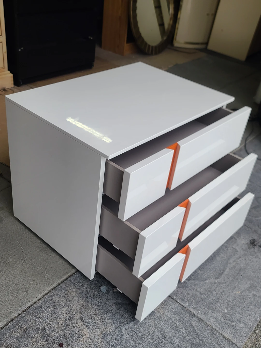 White 3-Drawer Dresser with Orange Accents - photo 3
