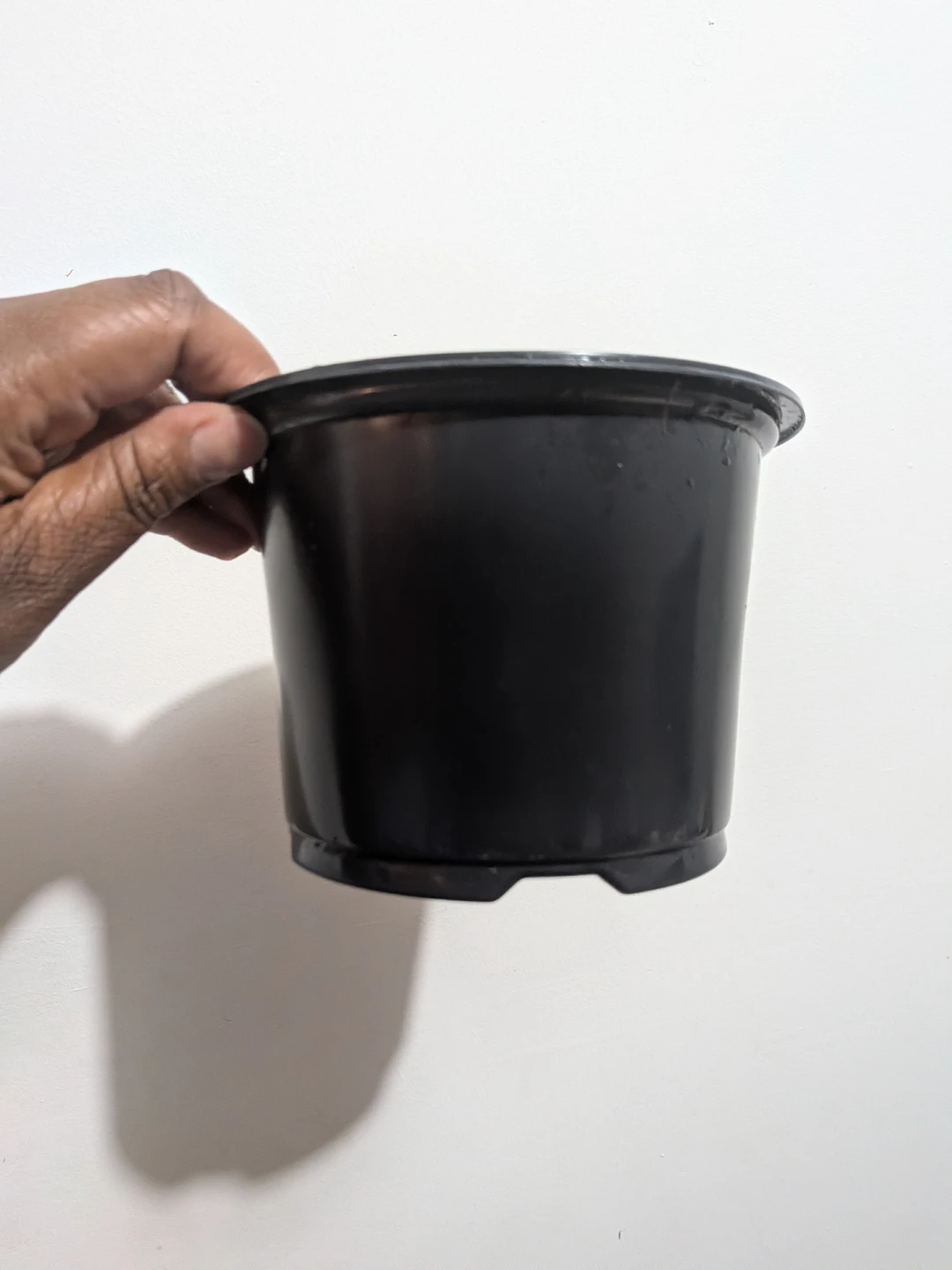 Black Plastic Plant Pot - photo 3