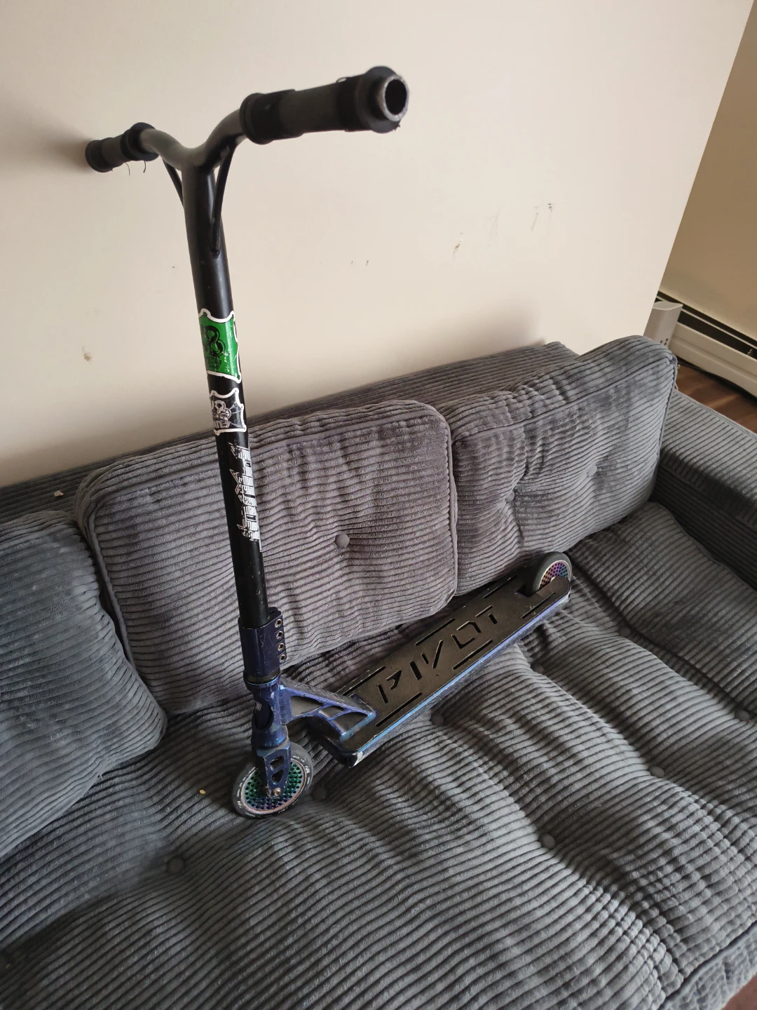 Pivot Pro Stunt Scooter