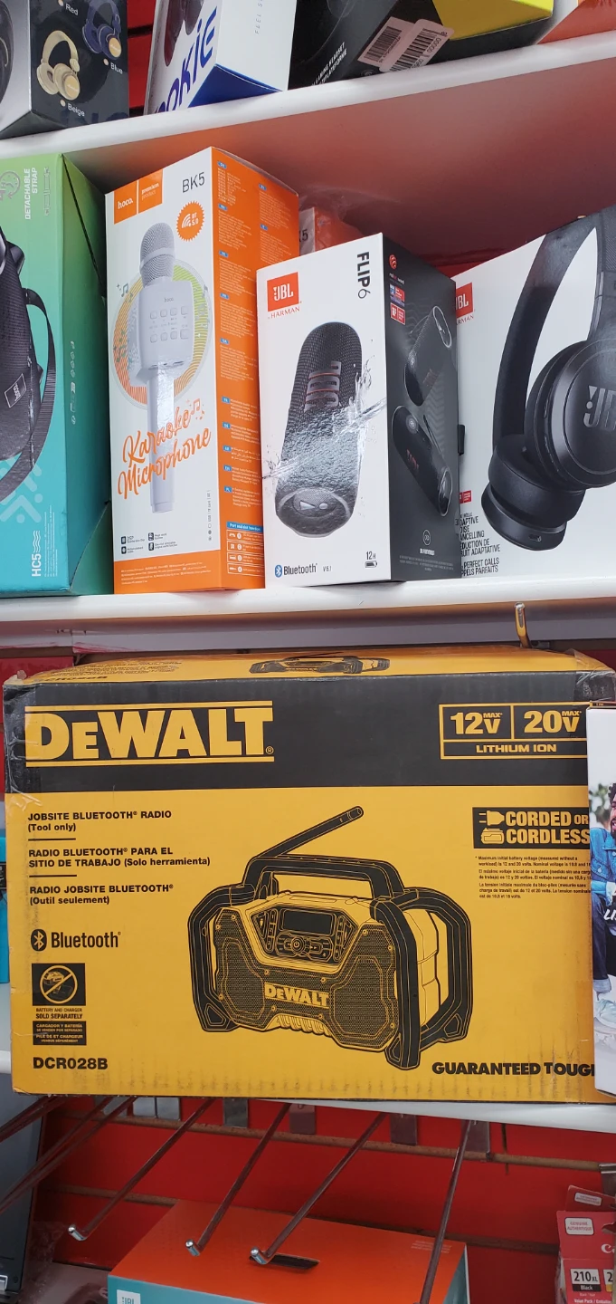 DEWALT 12V/20V MAX* Portable Radio, Bluetooth, Cordless, - photo 2