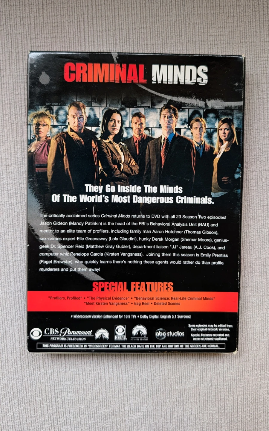Criminal Minds: The Second Season DVD Box Set - photo 2