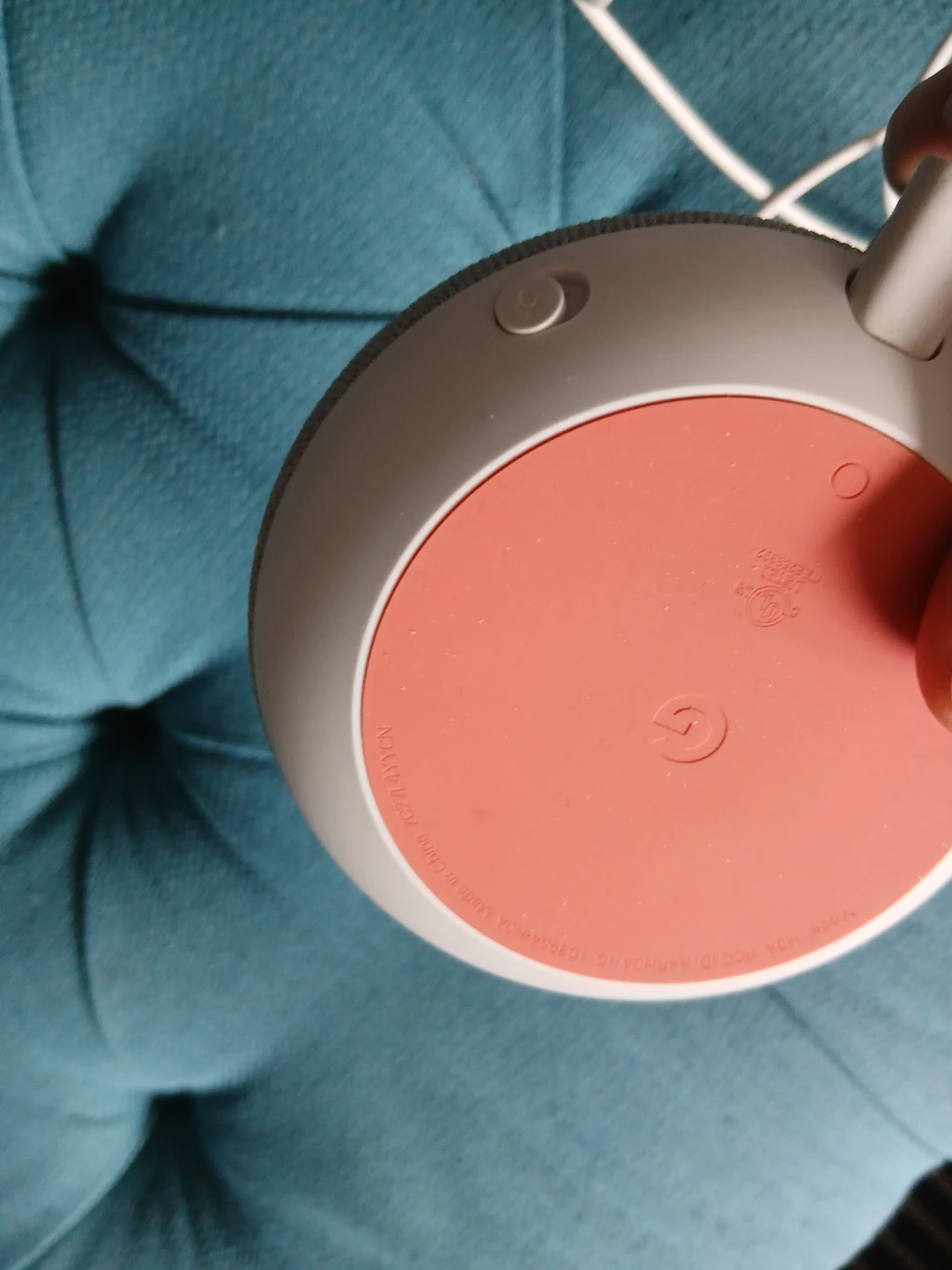 Google Nest Mini (2nd Gen) Smart Speaker - photo 2