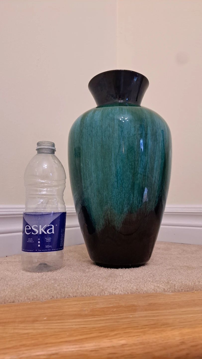 Large Vintage Blue Mountain Pottery Vase - photo 2