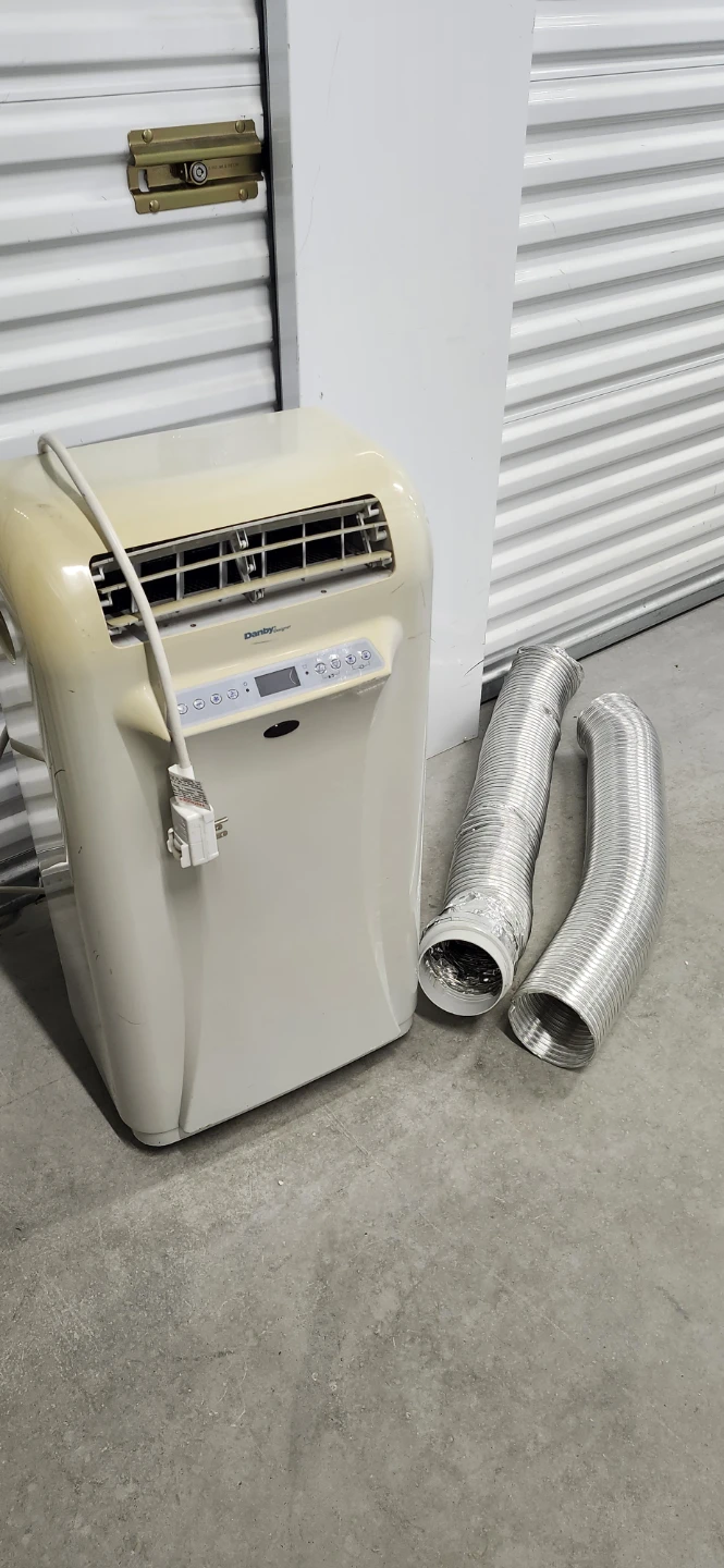 12000 BTU danby portable AC with hose and remote control