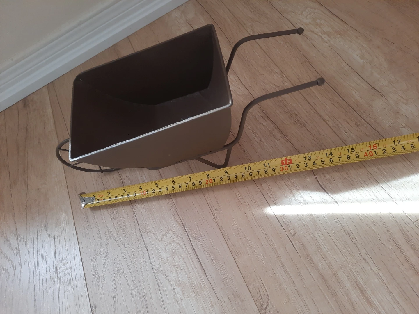 Decorative Wheelbarrow Planter - photo 3