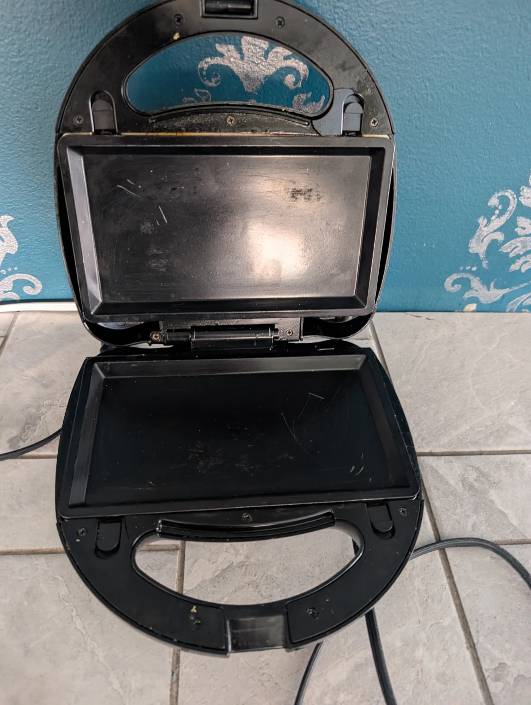 BLACK+DECKER Sandwich Maker - photo 2