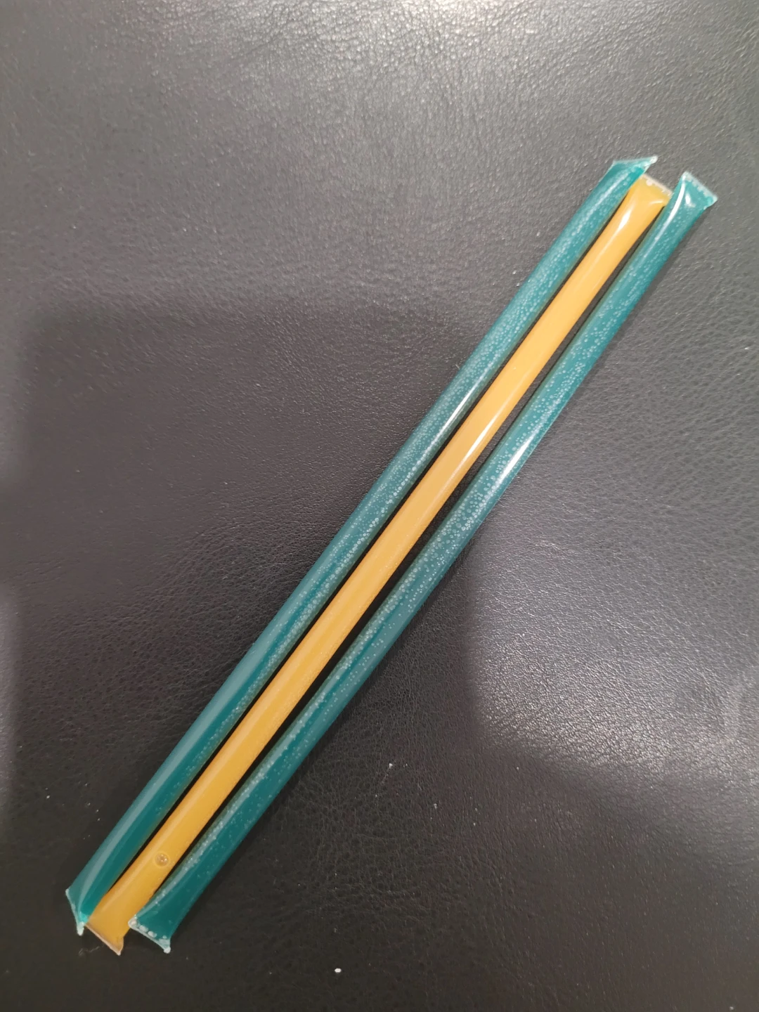 Flavored Honey Sticks - 3 Pack