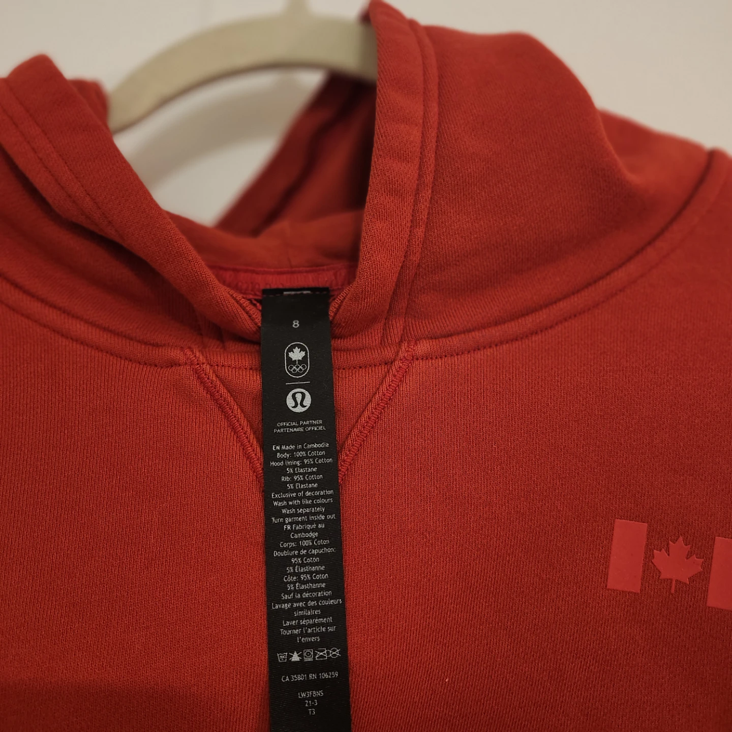 Lululemon Canada Cropped Hoodie - Red - Size 8 - photo 4