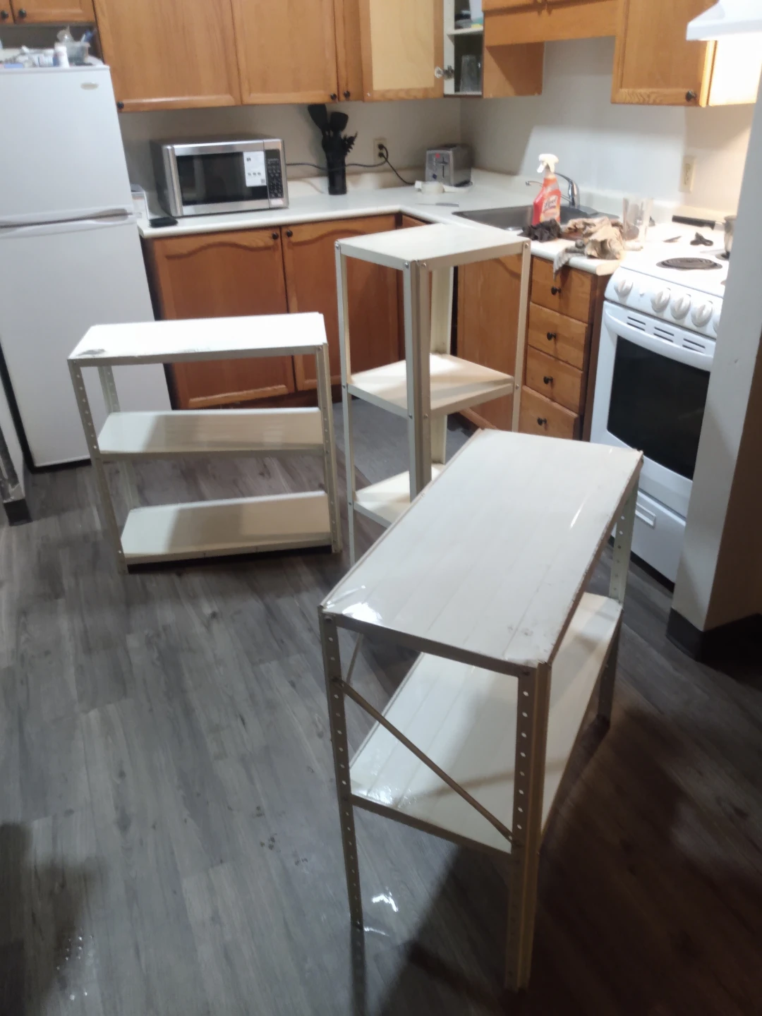 Set of 3 White Metal Shelving Units