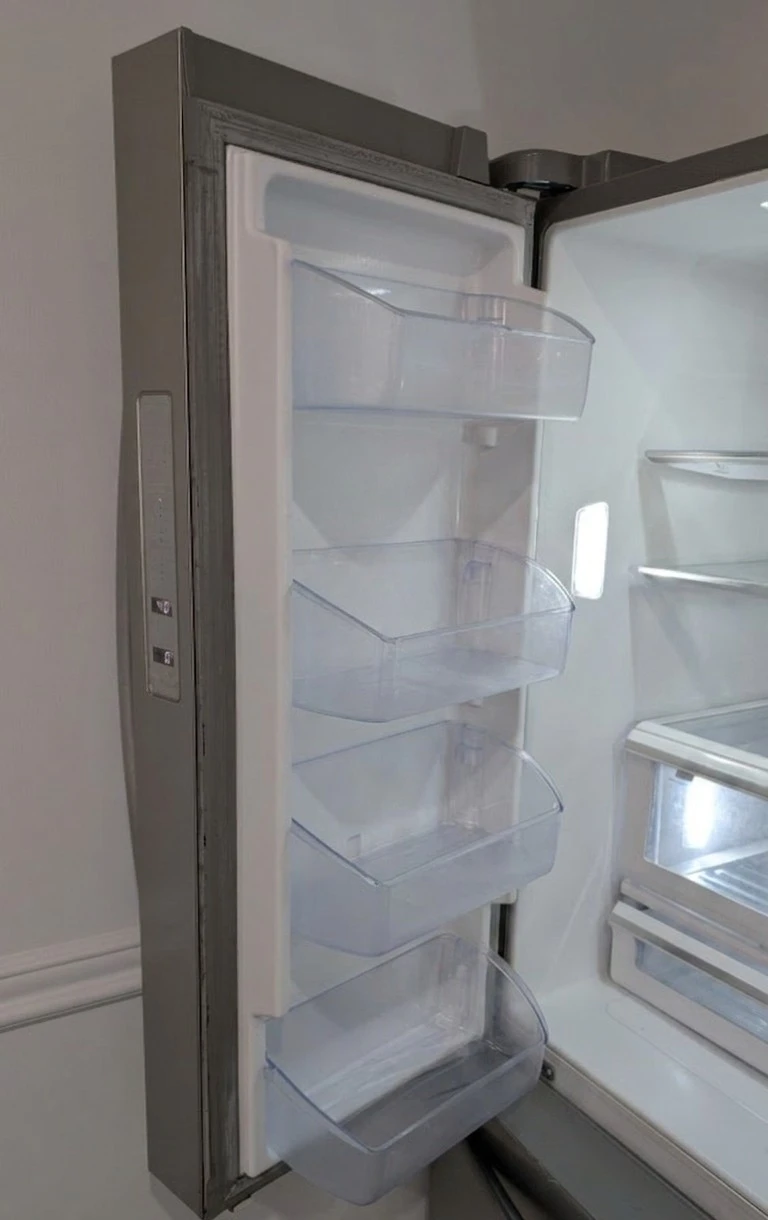 Frigidaire Stainless Steel French Door Refrigerator - photo 2