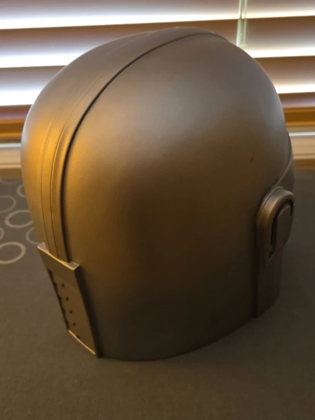 🚀 Custom Mandalorian Helmet (Cosplay / Display Prop) - photo 2