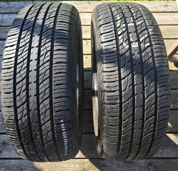 Kumho Tires - Set of 2