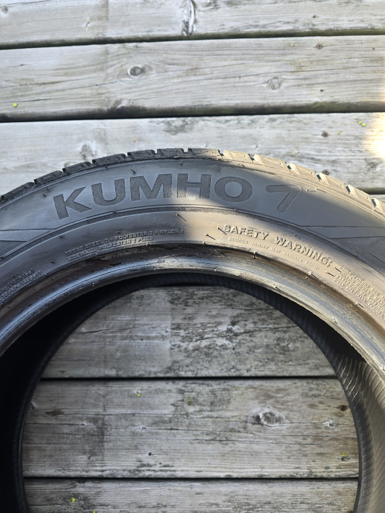 Kumho Tires - Set of 2 - photo 2