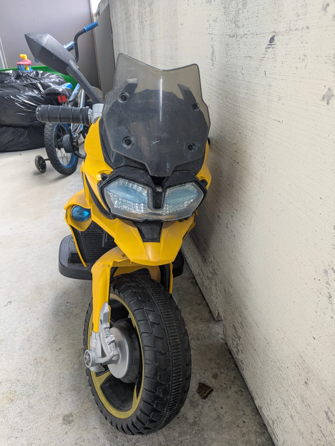 Yellow BMW Ride-On Motorcycle Toy - photo 2
