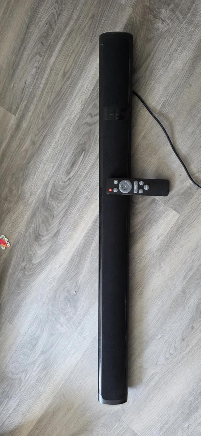 Black Soundbar with Remote