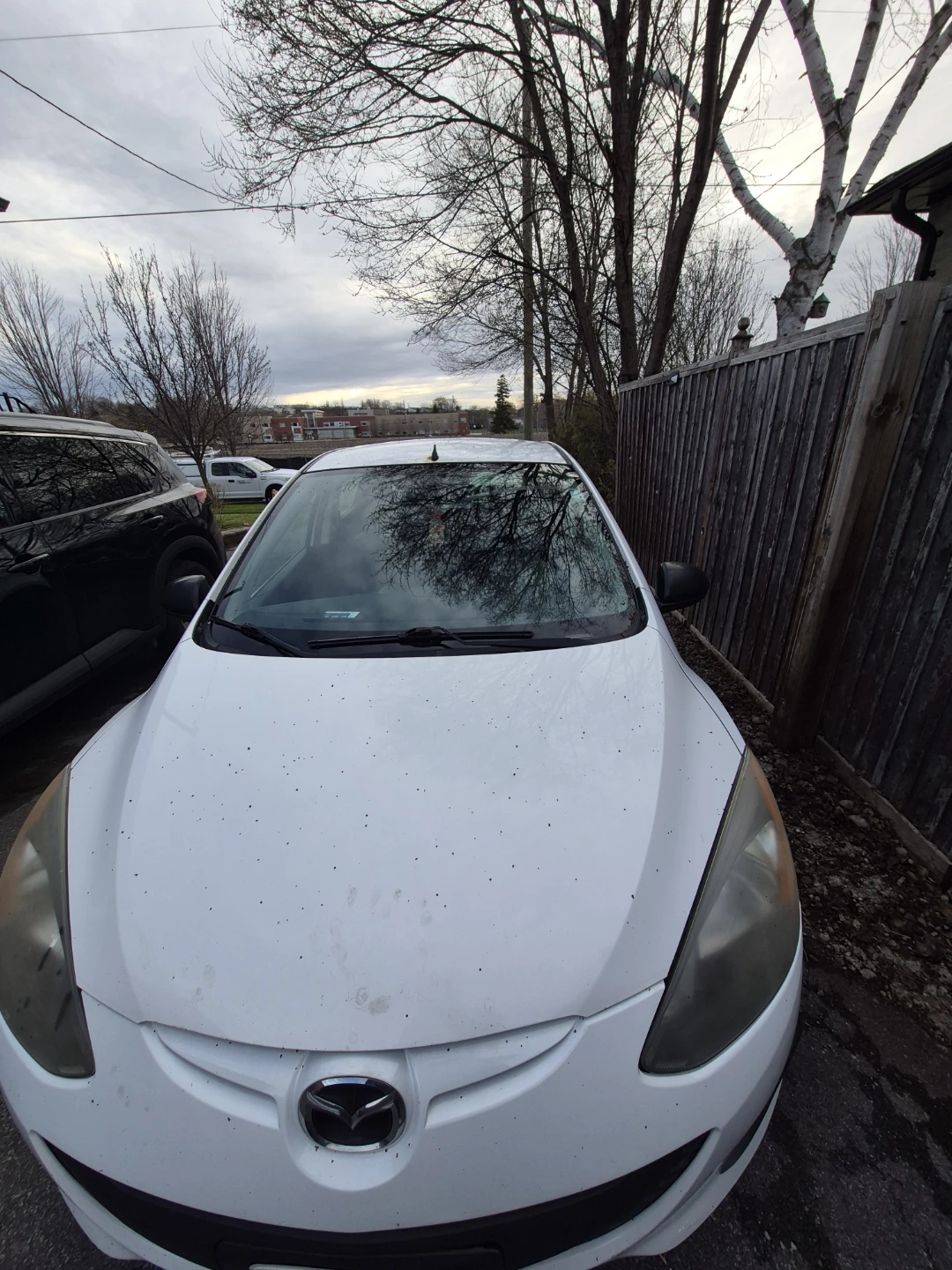 White Mazda 2 Hatchback