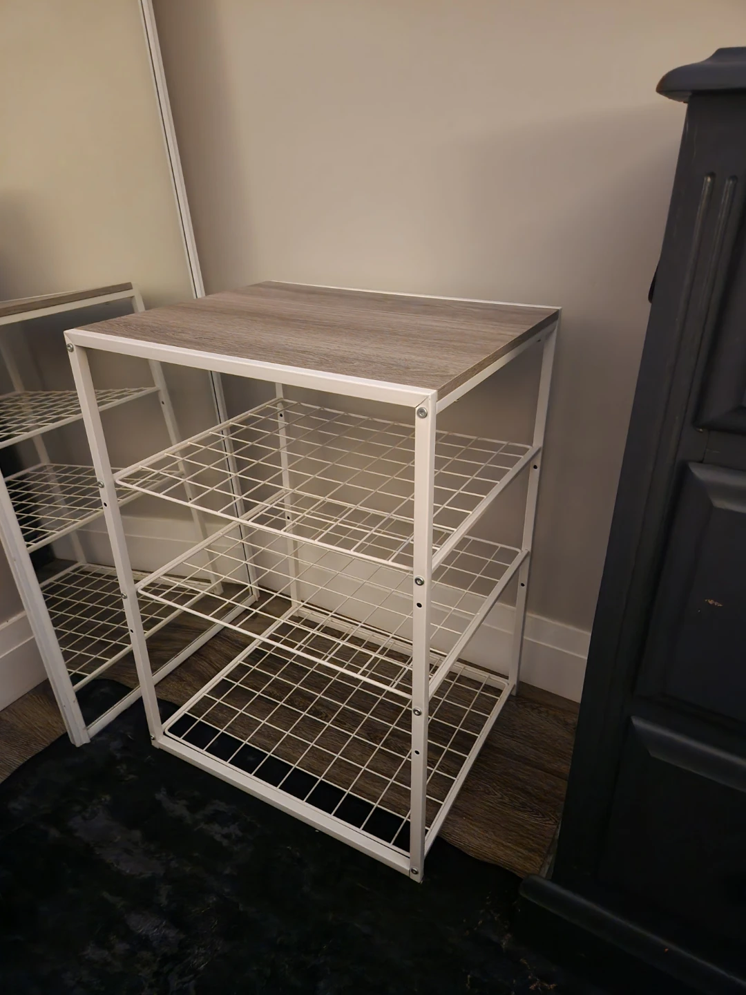 Wire shelving unit with wood top - photo 2