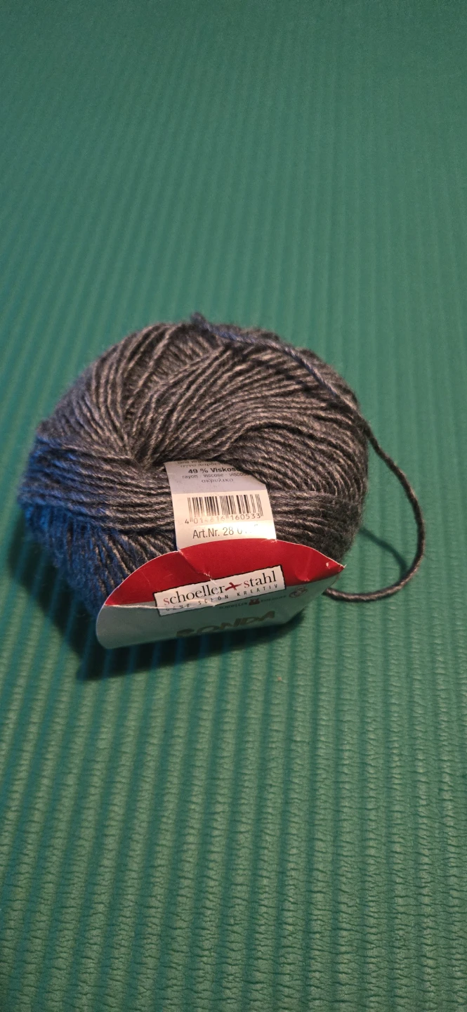 Grey-ish Yarn