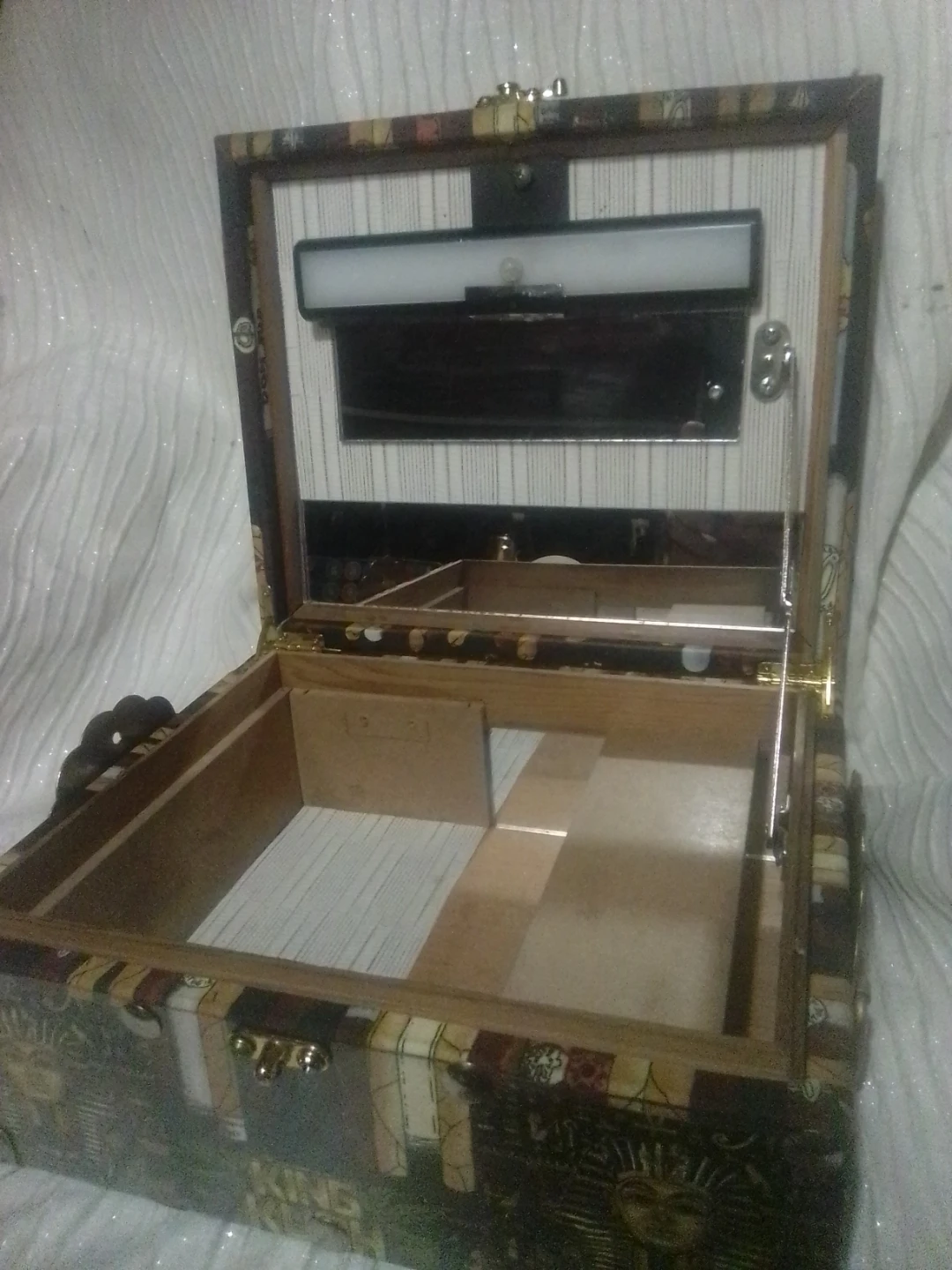King Kush Decorative Box with Light - photo 4