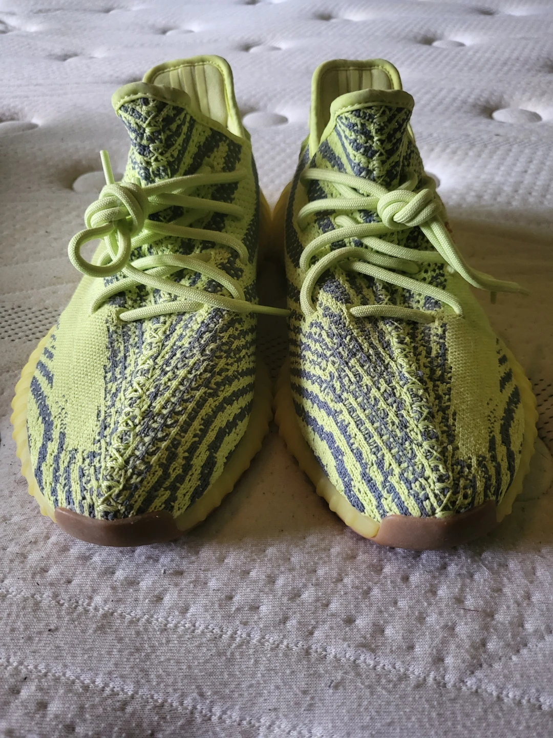 Yeezy Boost 350 V2 Semi Frozen Yellow