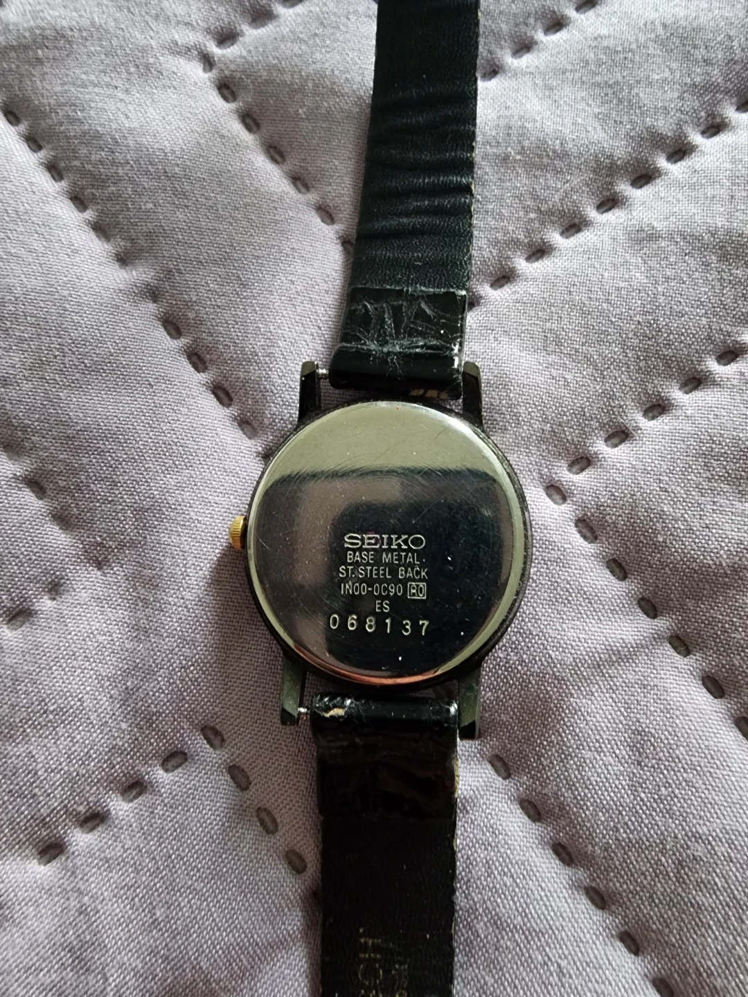Seiko Quartz Watch - Black Dial - photo 3