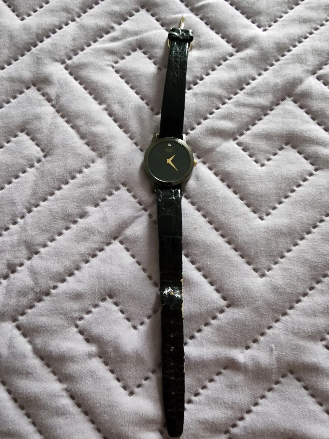 Seiko Quartz Watch - Black Dial - photo 4