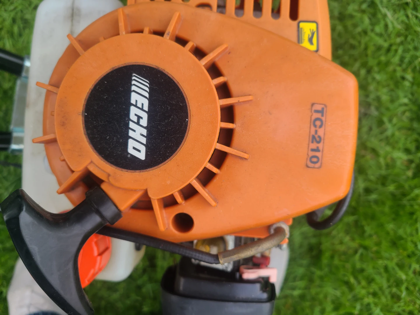 Echo TC-210 Tiller - photo 2