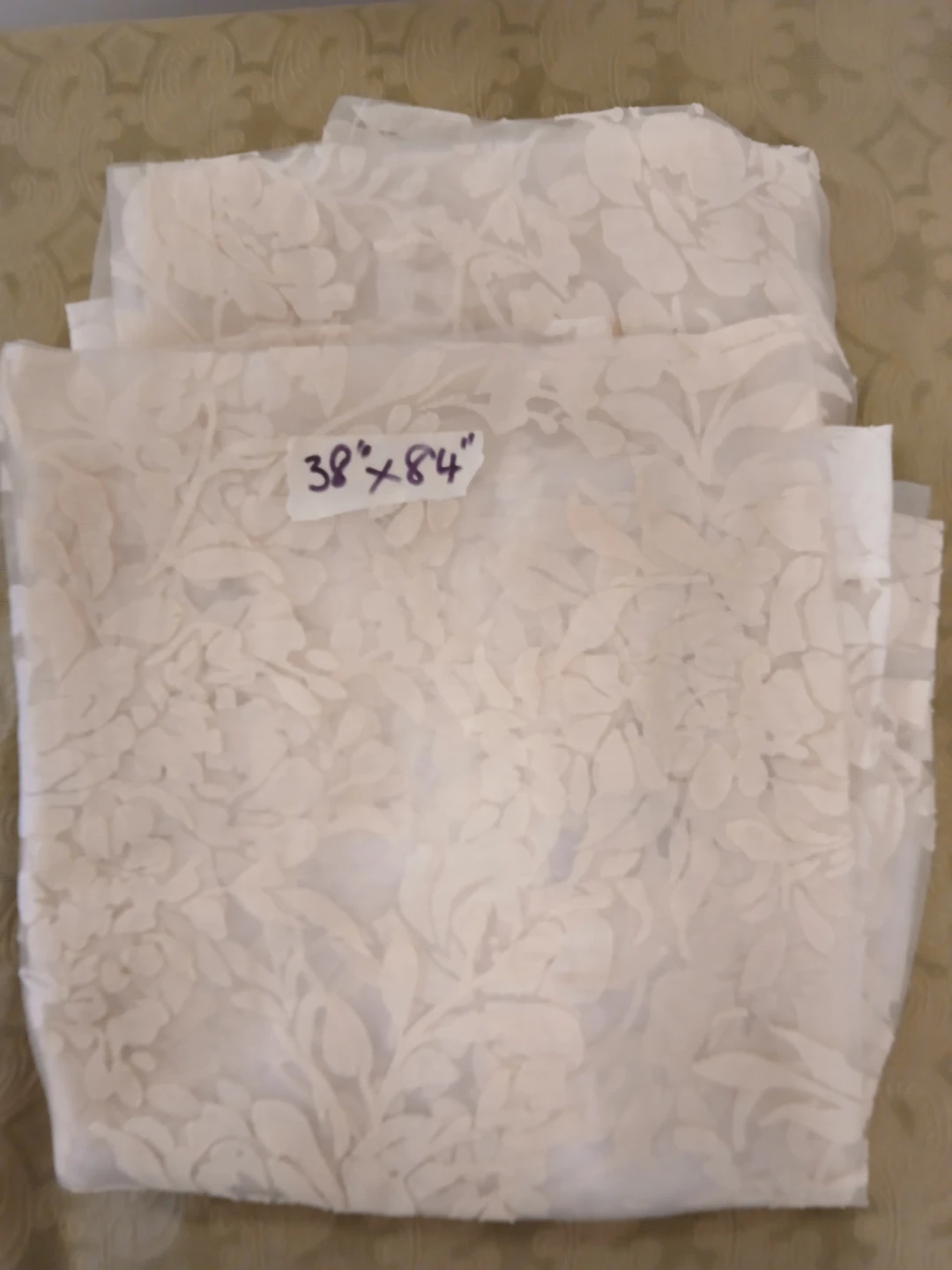 3 Sets of  Drapes. $10 EACH SET. See description for info. - photo 4