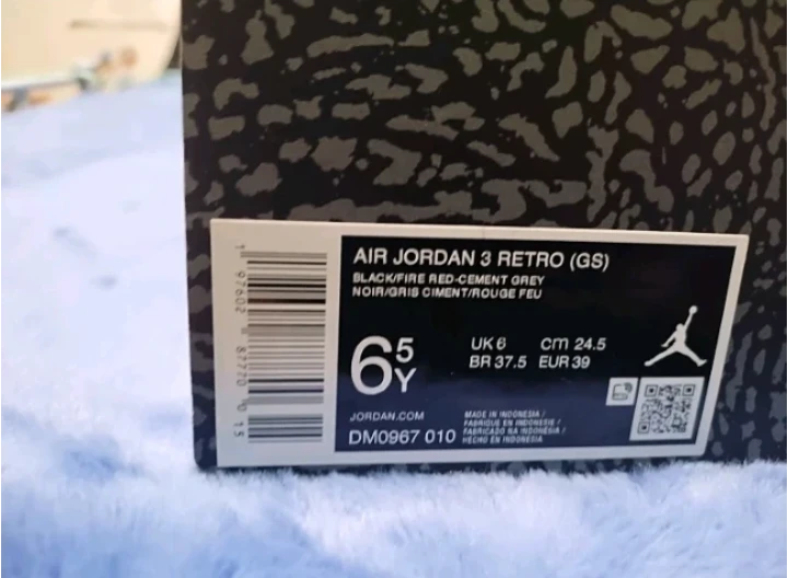 Air Jordan 3 Retro Black Cement- Size 6.5Y - photo 4